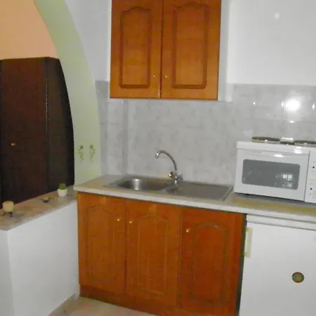 Mirsini Pansion Gasthof Karterados (Santorini)