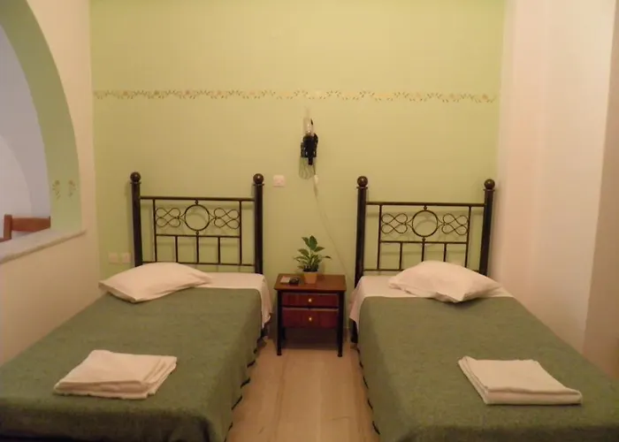 Mirsini Pansion Gasthof 3*