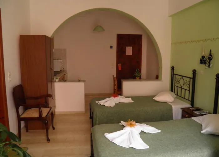 Mirsini Pansion 3* Karterados (Santorini)