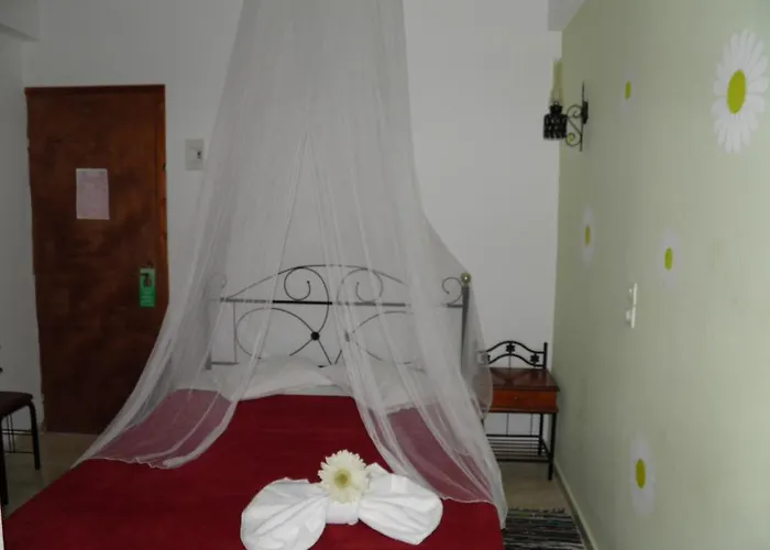 Gasthof Mirsini Pansion 3*