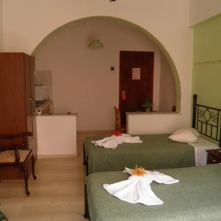 Mirsini Pansion 3* Karterados (Santorini)