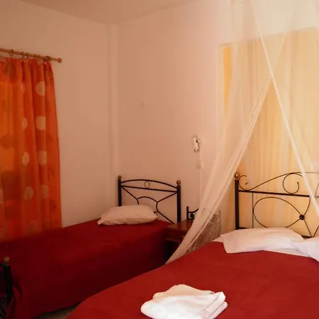 Affittacamere Mirsini Pansion Karterados (Santorini)