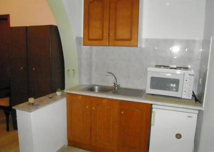 Mirsini Pansion 게스트하우스 카르테라도스