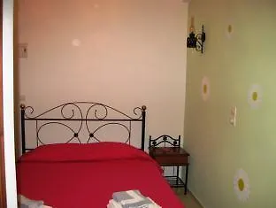 بيت ضيافة Mirsini Pansion